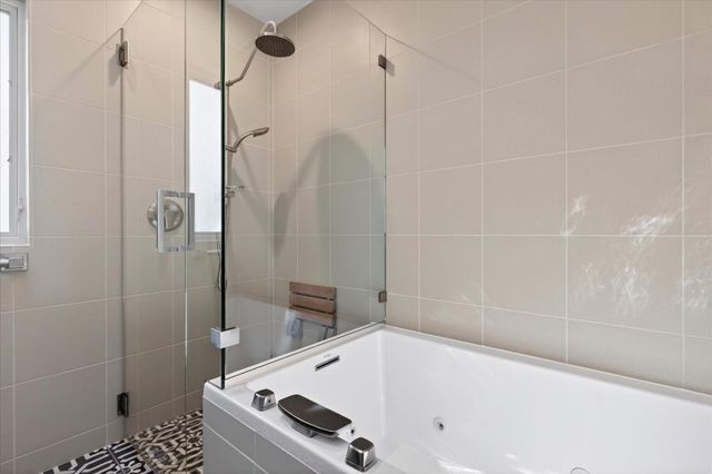 1315 James Avenue, Redwood City, CA 94062