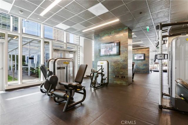 877 S Francisco Street 717, Los Angeles, CA 90017