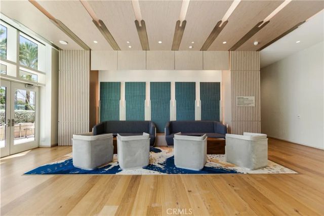 877 S Francisco Street 717, Los Angeles, CA 90017