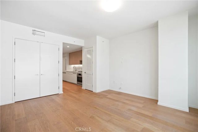877 S Francisco Street 717, Los Angeles, CA 90017