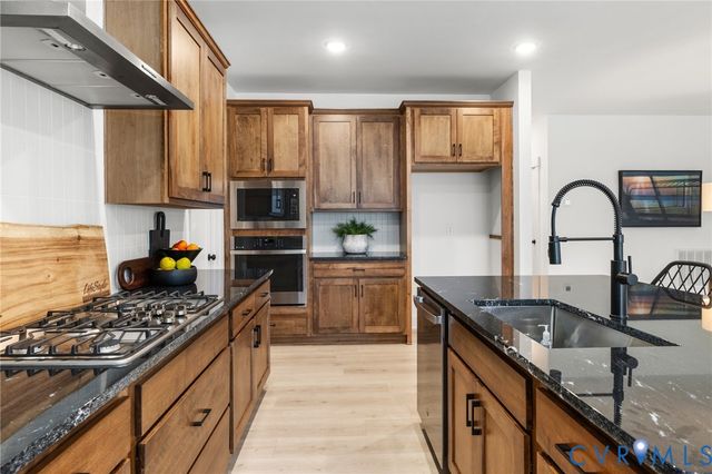 5134 Brandon Pines Way, Providence Forge, VA 23140