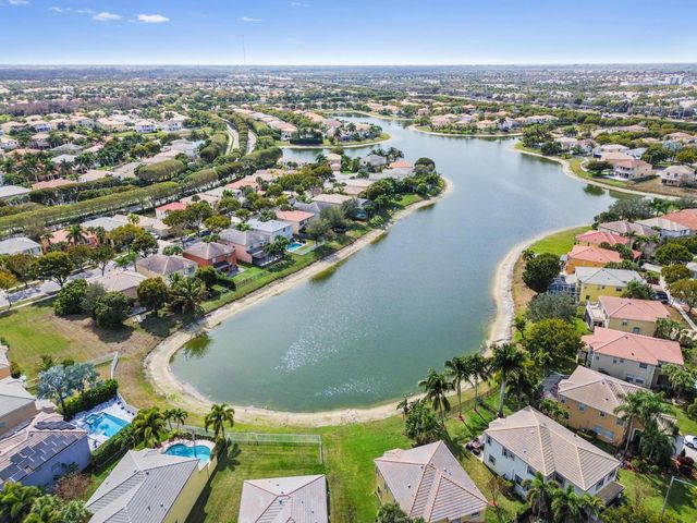 9709 Wyeth Court, Wellington, FL 33414