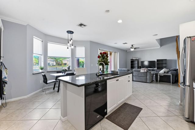 9709 Wyeth Court, Wellington, FL 33414