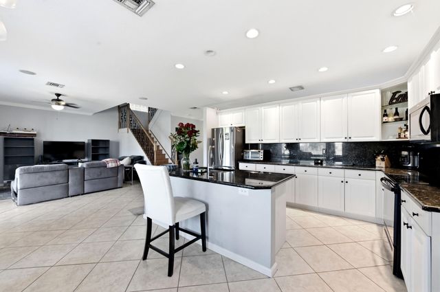 9709 Wyeth Court, Wellington, FL 33414