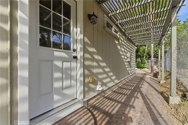 9036 Lemon Ave, La Mesa, CA 91941