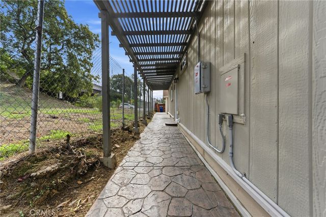 9036 Lemon Ave, La Mesa, CA 91941