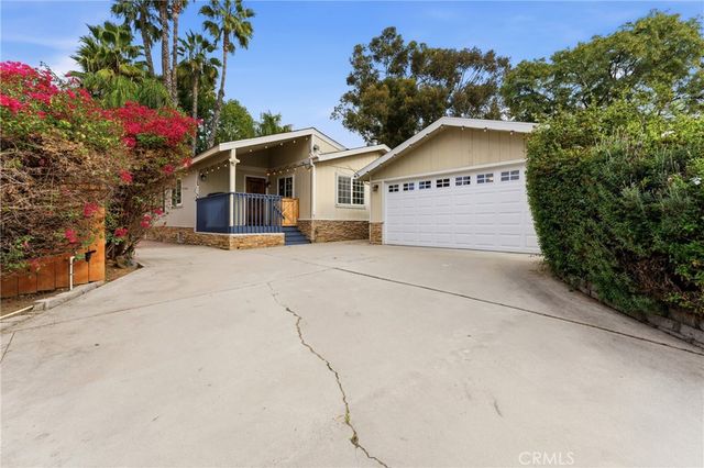 9036 Lemon Ave, La Mesa, CA 91941