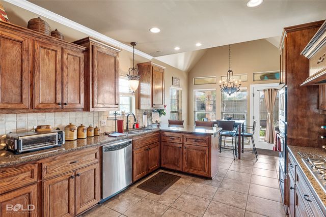 10040 Loveland Court, Shreveport, LA 71106