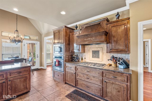 10040 Loveland Court, Shreveport, LA 71106