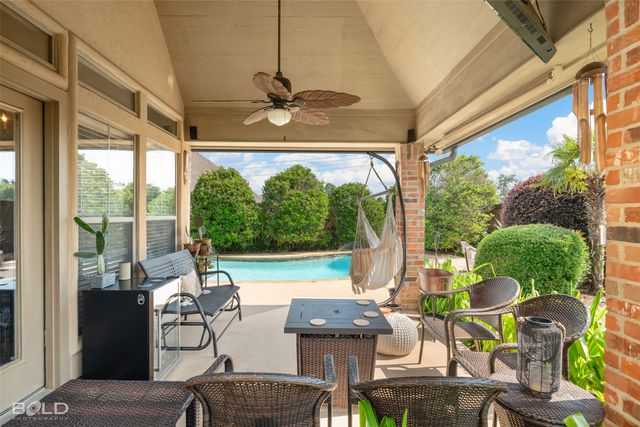 10040 Loveland Court, Shreveport, LA 71106