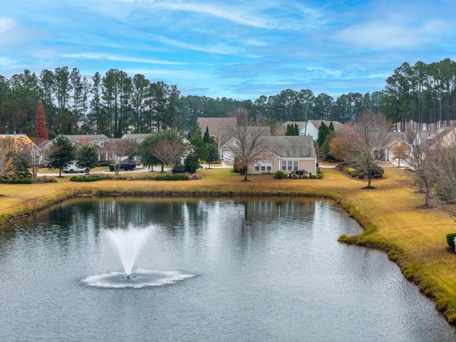 586 Eastern Isle Avenue, Summerville, SC 29486