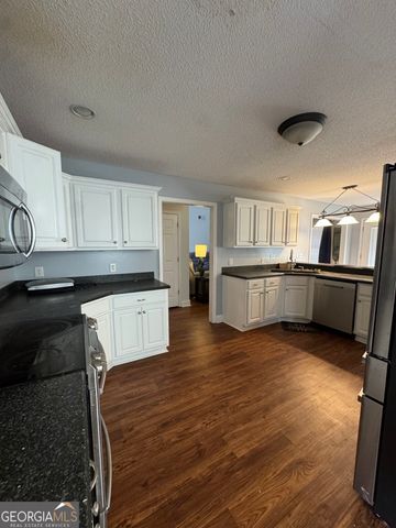 2132 Kings Chapel Road, Perry, GA 31069