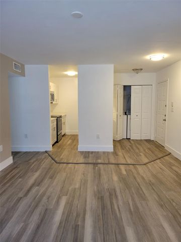 4501 W Mcnab Road 20, Pompano Beach, FL 33069