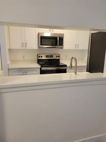 4501 W Mcnab Road 20, Pompano Beach, FL 33069