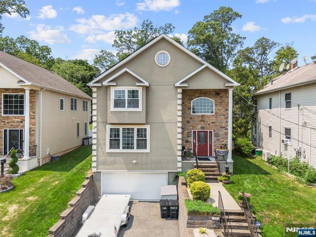 39 Paterson Avenue, Clifton, NJ 07014