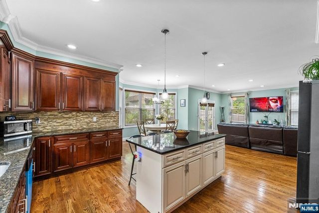 39 Paterson Avenue, Clifton, NJ 07014