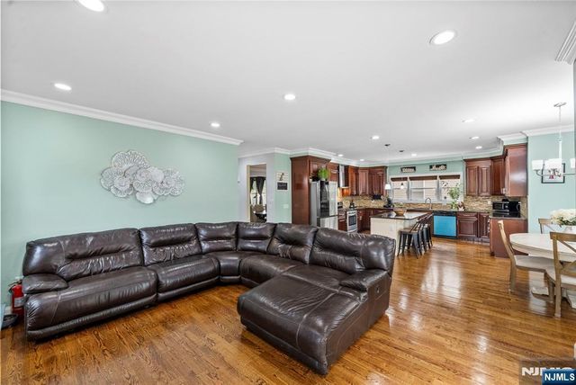 39 Paterson Avenue, Clifton, NJ 07014