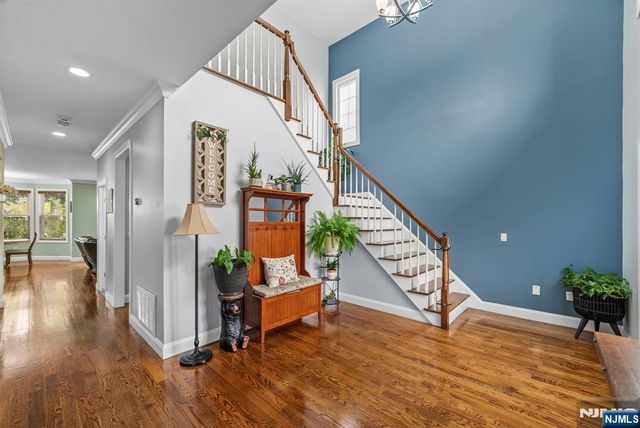 39 Paterson Avenue, Clifton, NJ 07014
