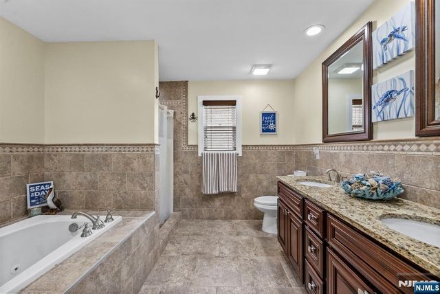 39 Paterson Avenue, Clifton, NJ 07014