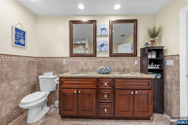39 Paterson Avenue, Clifton, NJ 07014