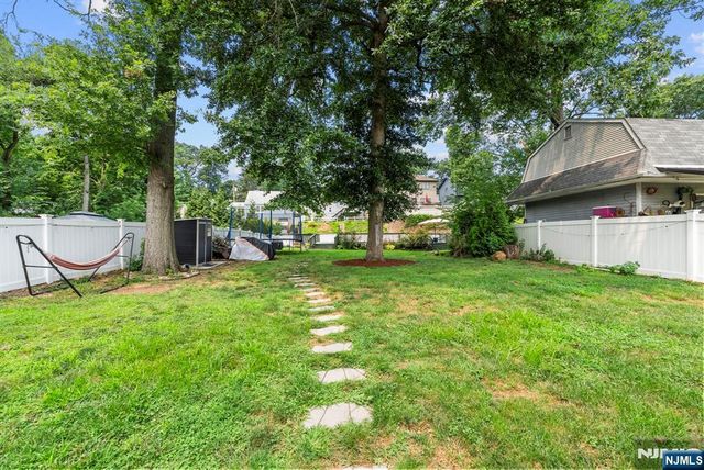39 Paterson Avenue, Clifton, NJ 07014