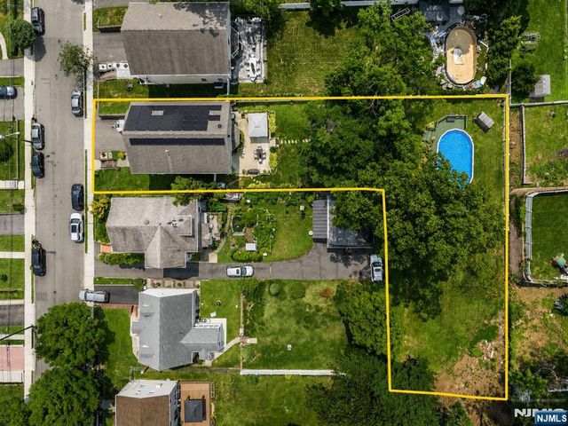 39 Paterson Avenue, Clifton, NJ 07014