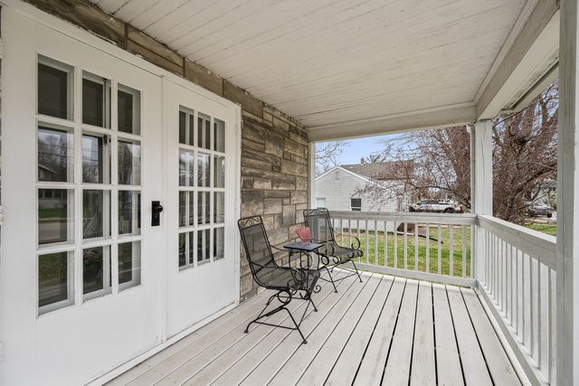 2037 30th Street, Rock Island, IL 61201