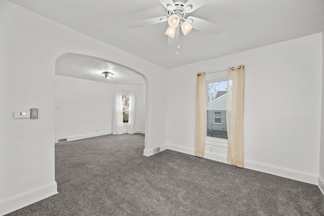 2037 30th Street, Rock Island, IL 61201