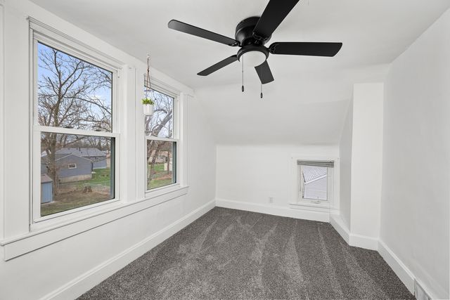 2037 30th Street, Rock Island, IL 61201