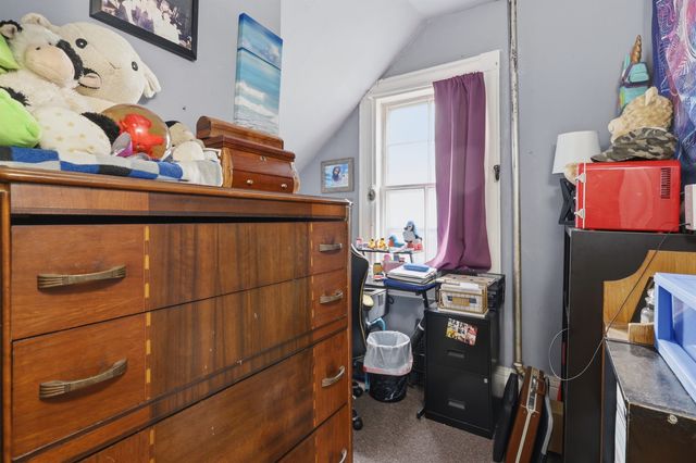 413 Islington Street, Portsmouth, NH 03801