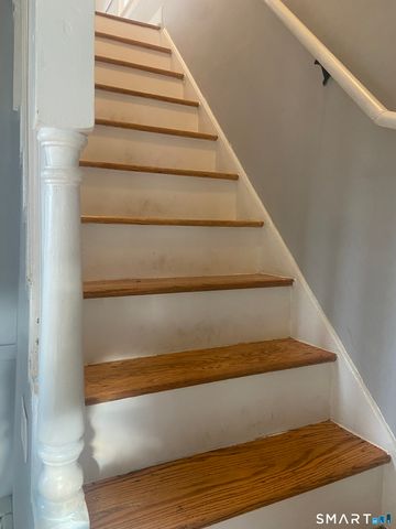739 frost Road, Waterbury, CT 06705