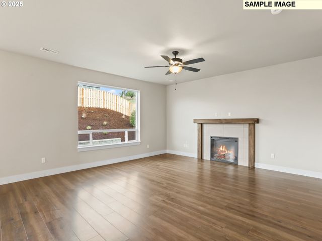 2355 E Otter Loop 25, La Center, WA 98629