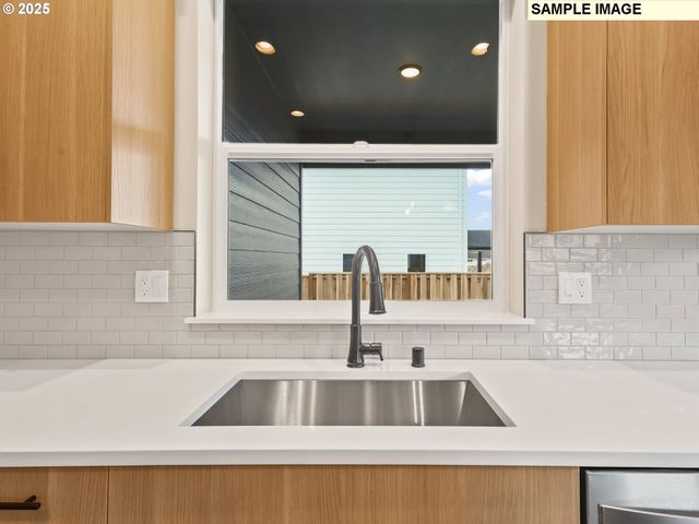2355 E Otter Loop 25, La Center, WA 98629