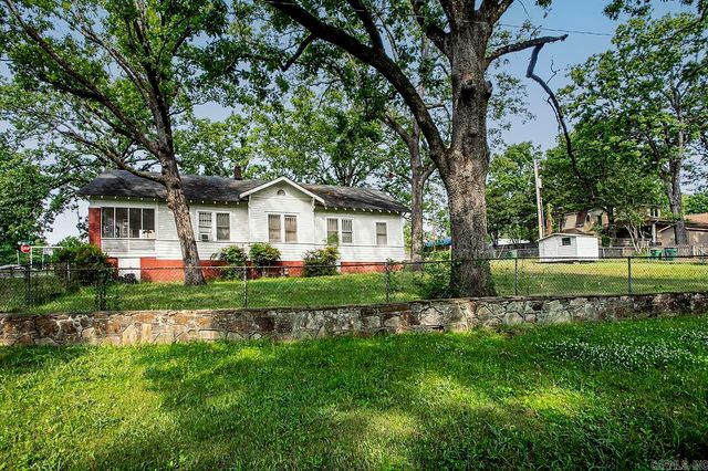 5222 Woodlawn Drive, Little Rock, AR 72205