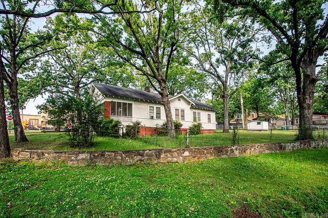 5222 Woodlawn Drive, Little Rock, AR 72205