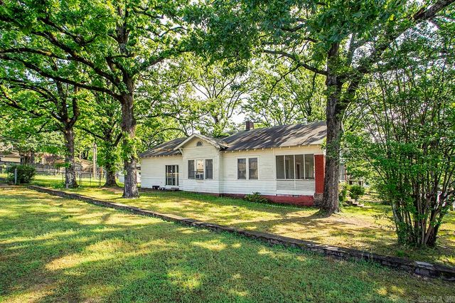 5222 Woodlawn Drive, Little Rock, AR 72205