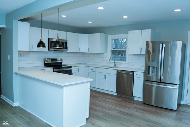 8501 Compton Street, Indianapolis, IN 46240