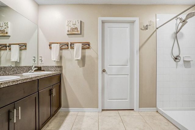 5426 RAINWOOD MEADOWS DRIVE, Apollo Beach, FL 33572