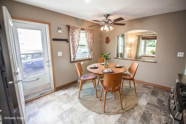 2214 Easy STREET, Waukesha, WI 53188