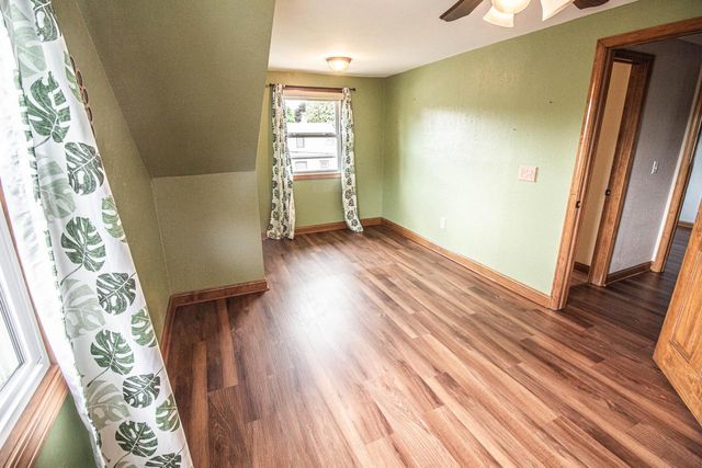 2214 Easy STREET, Waukesha, WI 53188