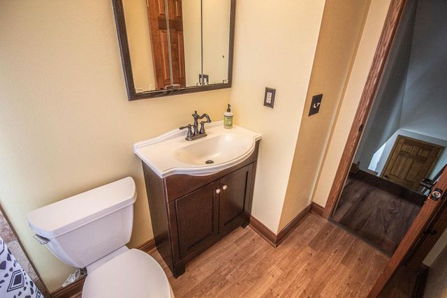 2214 Easy STREET, Waukesha, WI 53188