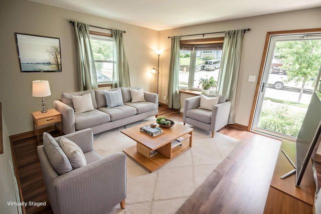 2214 Easy STREET, Waukesha, WI 53188