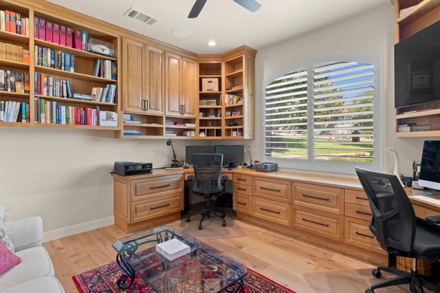 107 Long Mountain DR, Horseshoe Bay, TX 78657