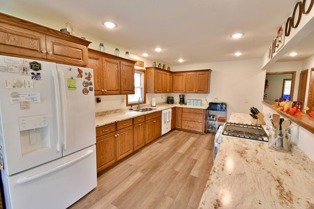 22298 State Highway 15, Saint Augusta, MN 56301