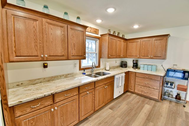 22298 State Highway 15, Saint Augusta, MN 56301