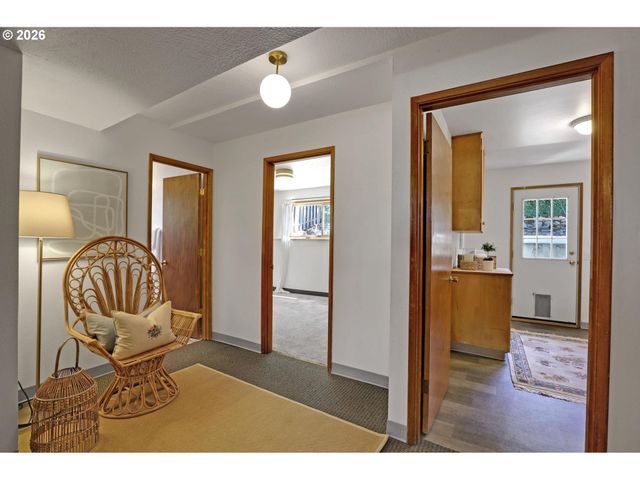 12640 Ne FREMONT St, Portland, OR 97230