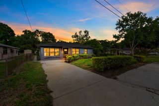 605 N WOODLYNNE AVENUE, Tampa, FL 33609