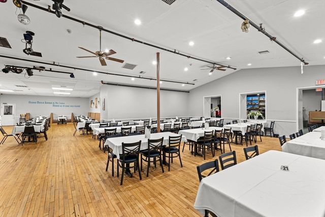 1613-1621 Acushnet Ave, New Bedford, MA 02746