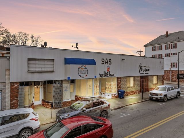 1613-1621 Acushnet Ave, New Bedford, MA 02746