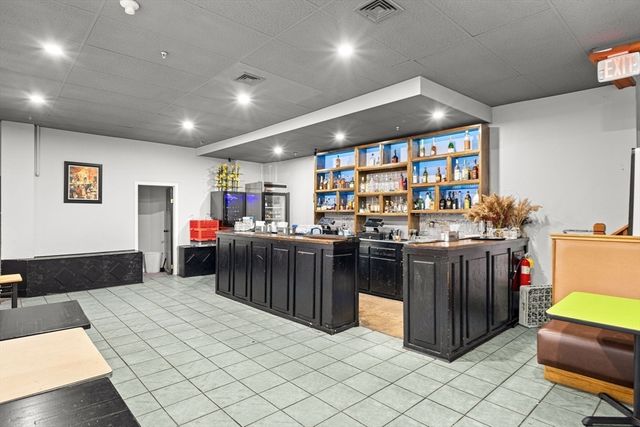 1613-1621 Acushnet Ave, New Bedford, MA 02746